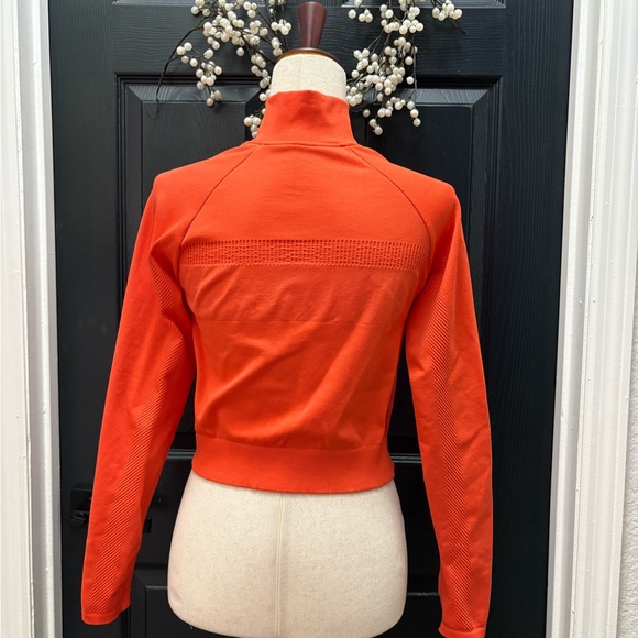 Fabletics Vibrant Orange Zip-Up Crop Jacket - Picture 6 of 9